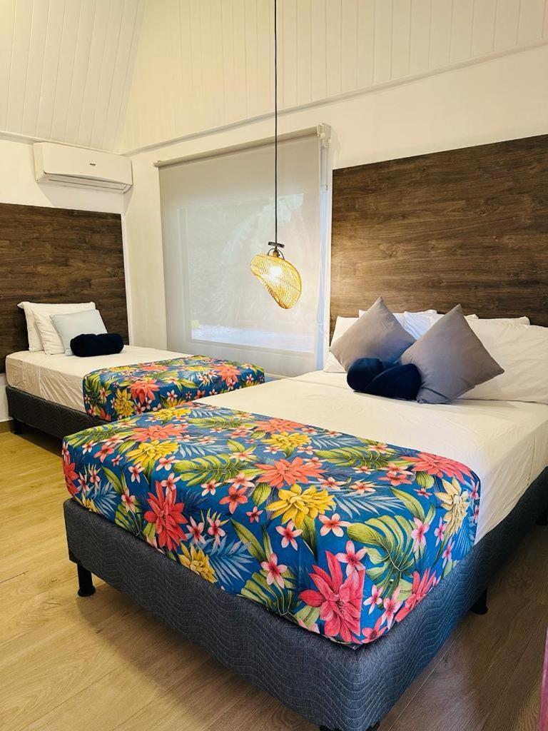 Hotel Ocotal Bed & Breakfast Playa Ocotal 外观 照片